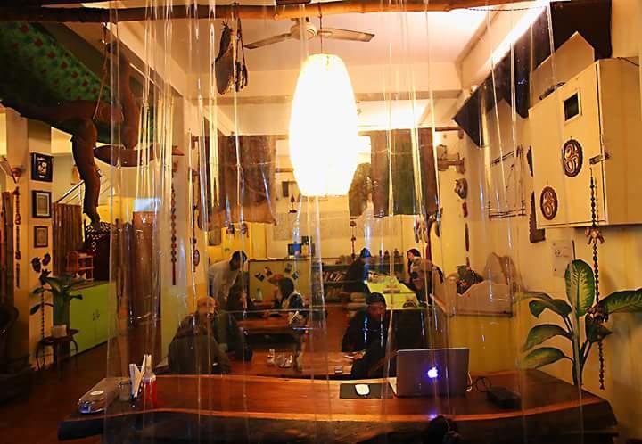 Bona Cafe Restaurant & Sala Guest House Varanasi Exterior photo